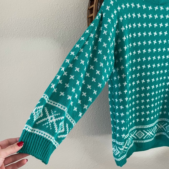 - Venezia vintage green Christmas sweater - Picture 5 of 6